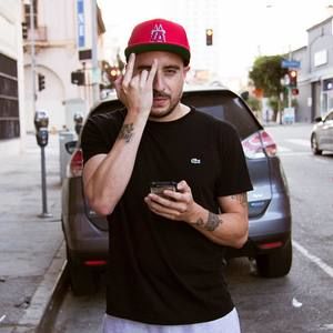 Meet your Posher, Munir